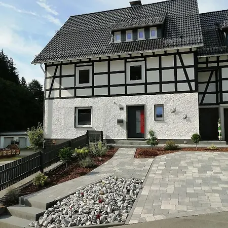 Am Felsen Zueschen * ווינטרברג